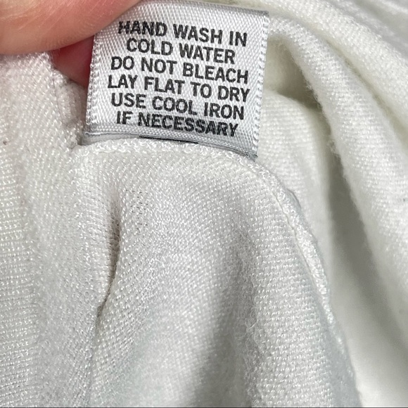 Cache Solid White Crochet Knit Tie Neck 3/4 Bell Sleeve Top Size Small - Picture 5 of 7